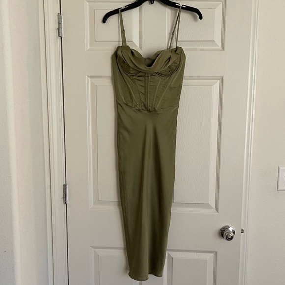 House of CB Myrna dress - Picture 5 of 7